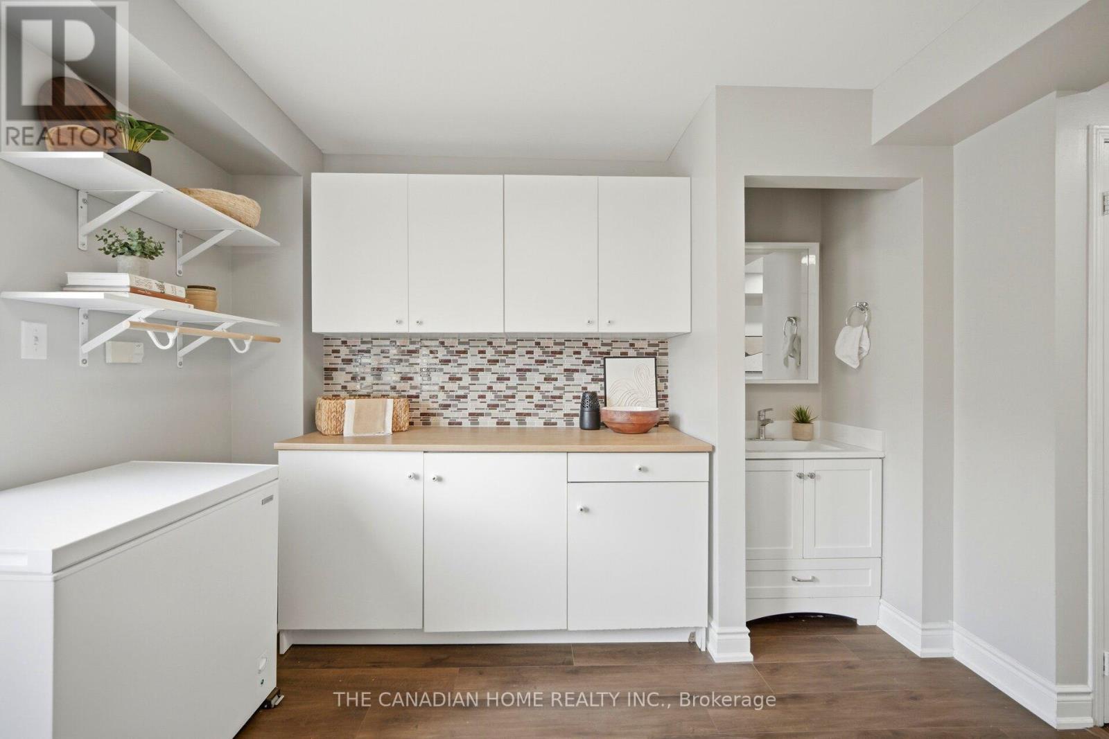 9482 Sheppard Avenue E, Toronto (rouge), Ontario