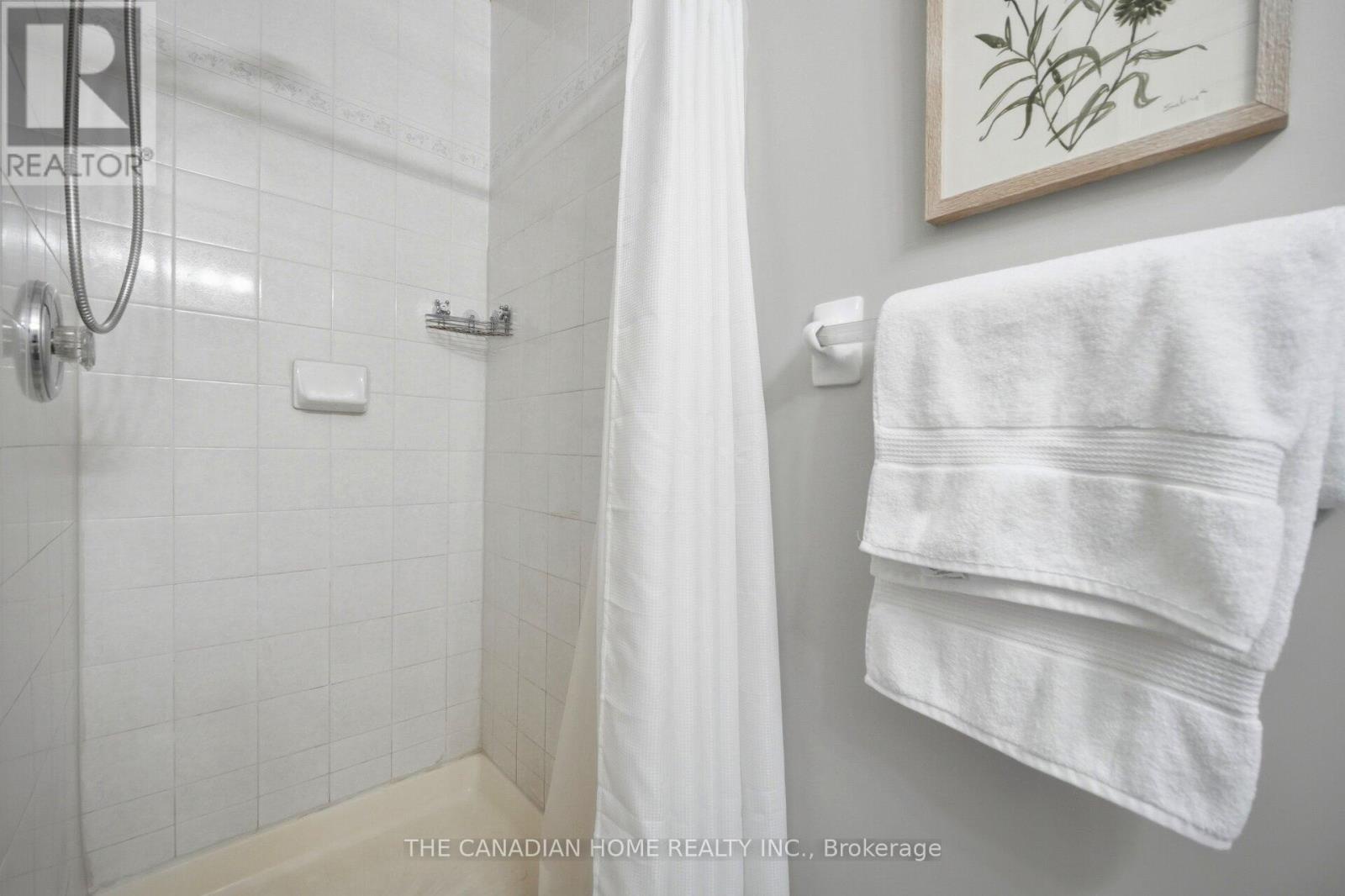9482 Sheppard Avenue E, Toronto (rouge), Ontario