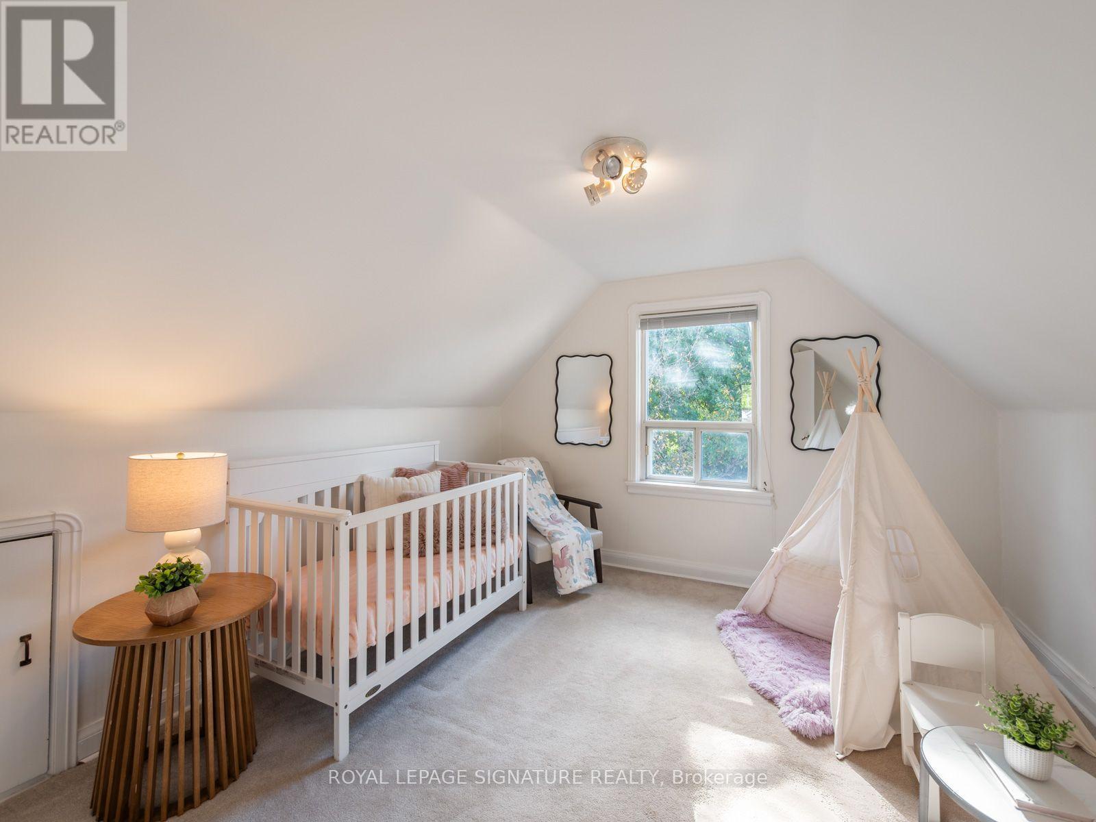 57 Yardley Avenue, Toronto (o'connor-parkview), Ontario