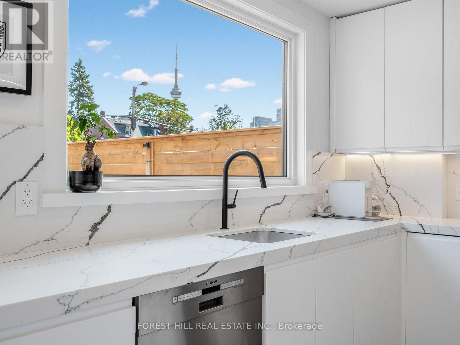 87 Palmerston Avenue, Toronto (trinity-bellwoods), Ontario