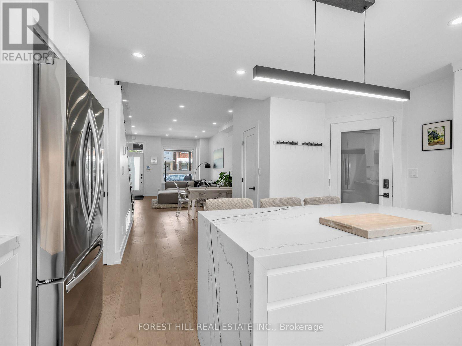 87 Palmerston Avenue, Toronto (trinity-bellwoods), Ontario