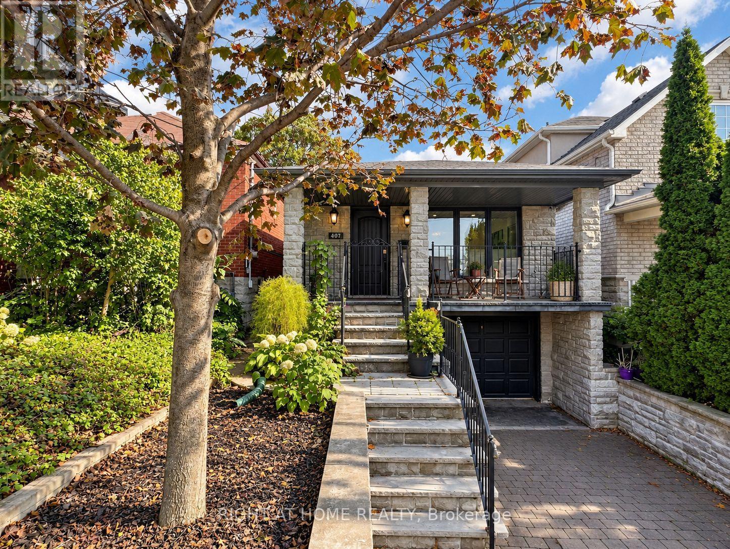 497 Northcliffe Boulevard, Toronto (oakwood Village), Ontario