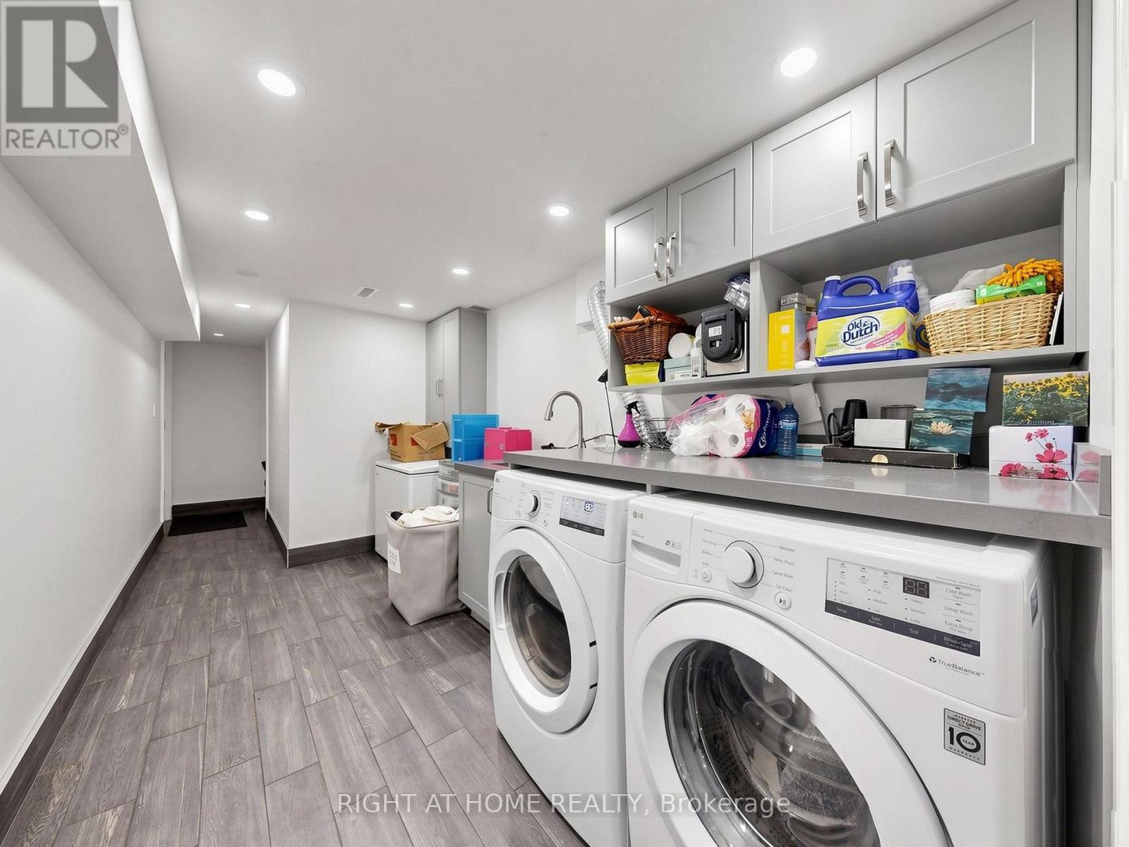 497 Northcliffe Boulevard, Toronto (oakwood Village), Ontario