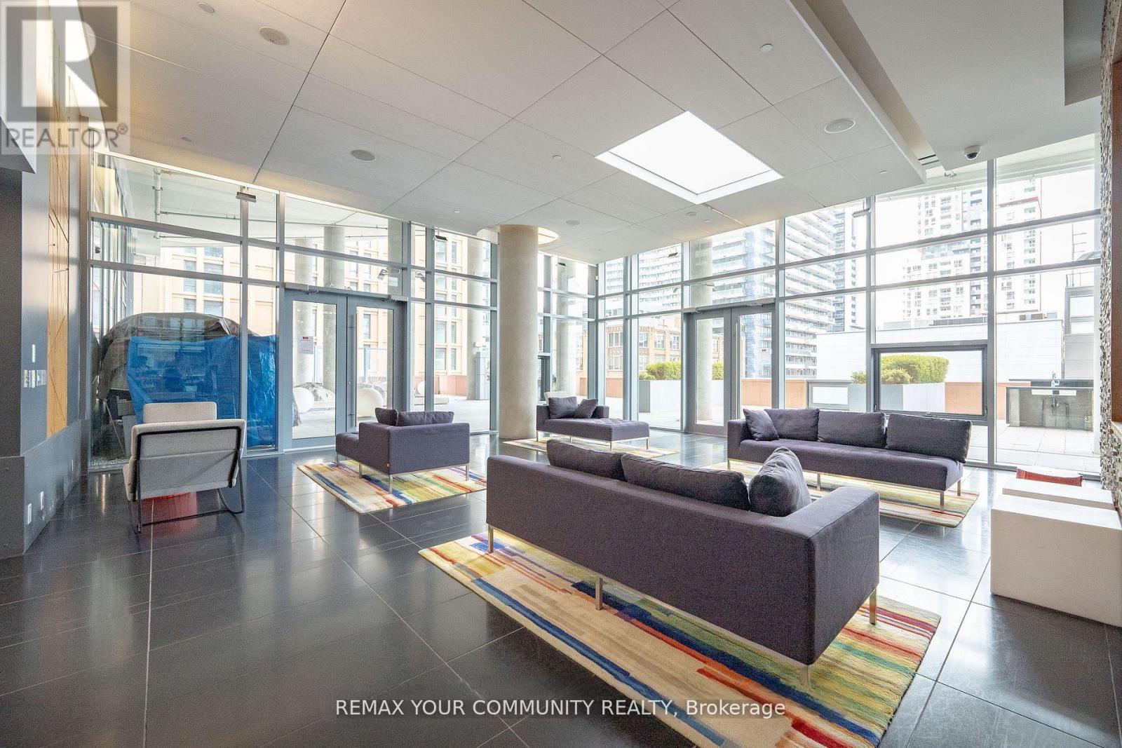 2302 - 21 Widmer Street, Toronto (waterfront Communities), Ontario