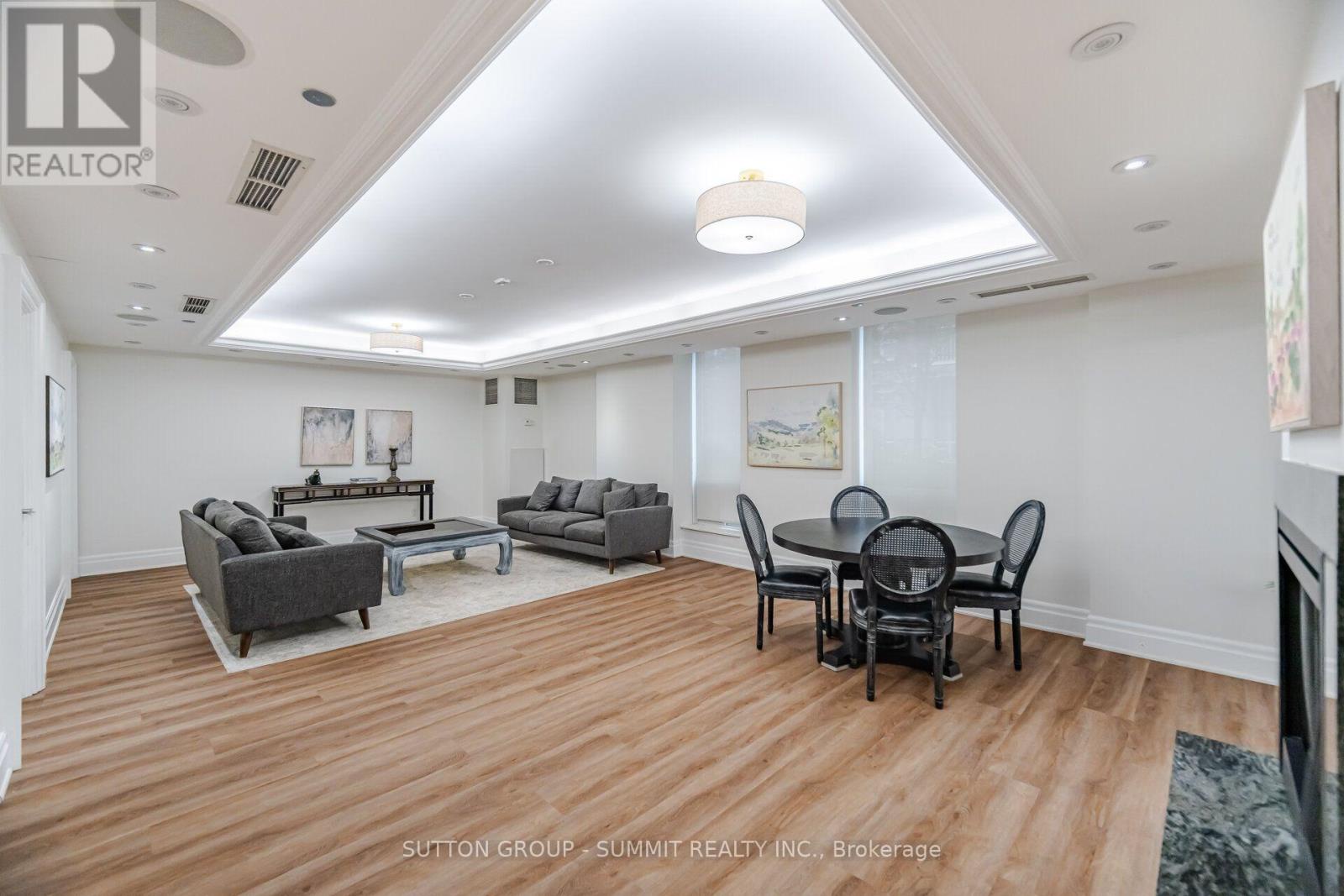 205 - 455 Rosewell Avenue, Toronto (lawrence Park South), Ontario