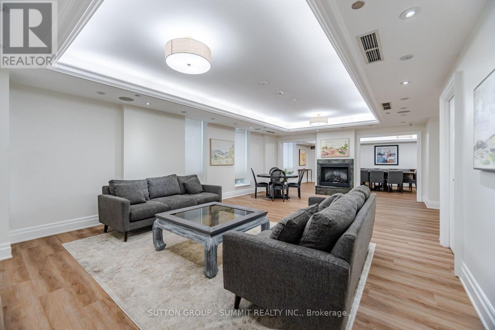 205 - 455 Rosewell Avenue, Toronto (lawrence Park South), Ontario