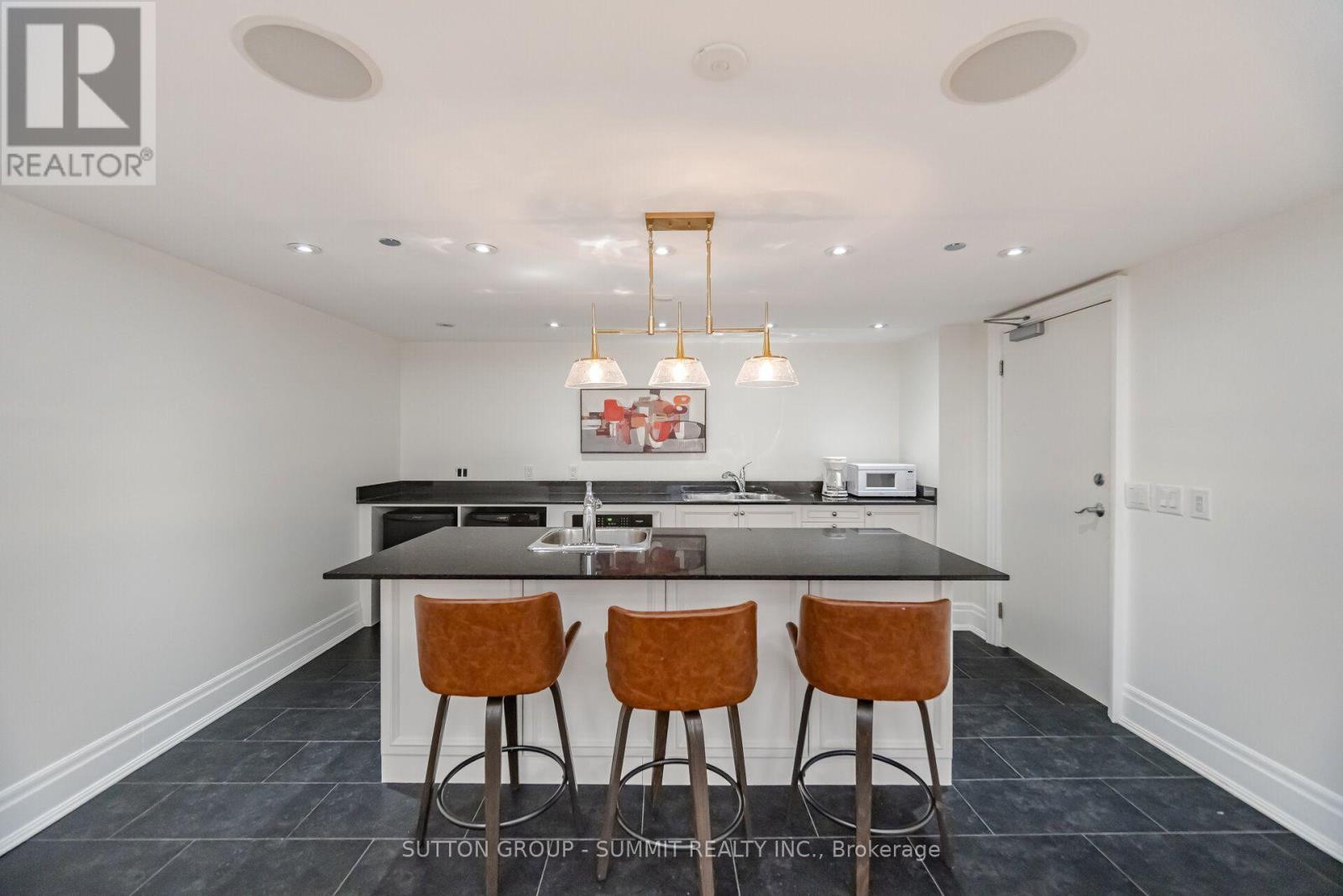 205 - 455 Rosewell Avenue, Toronto (lawrence Park South), Ontario