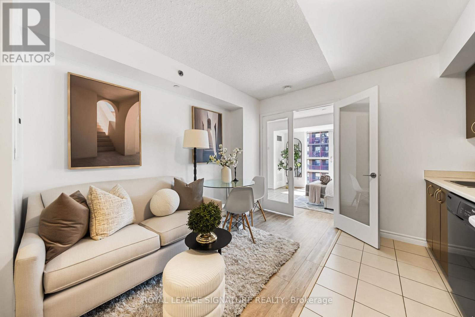 721 - 35 Saranac Boulevard, Toronto (englemount-lawrence), Ontario