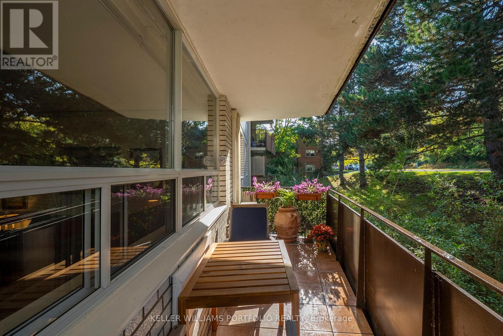 108 - 100 Coe Hill Drive, Toronto (high Park-swansea), Ontario