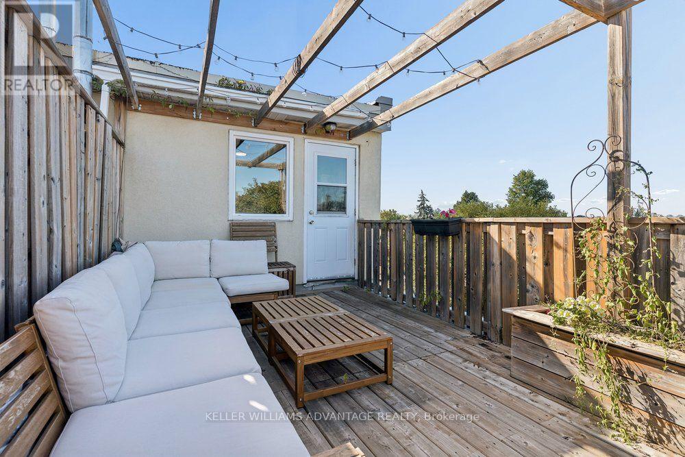 201 - 394 Euclid Avenue, Toronto (palmerston-little Italy), Ontario