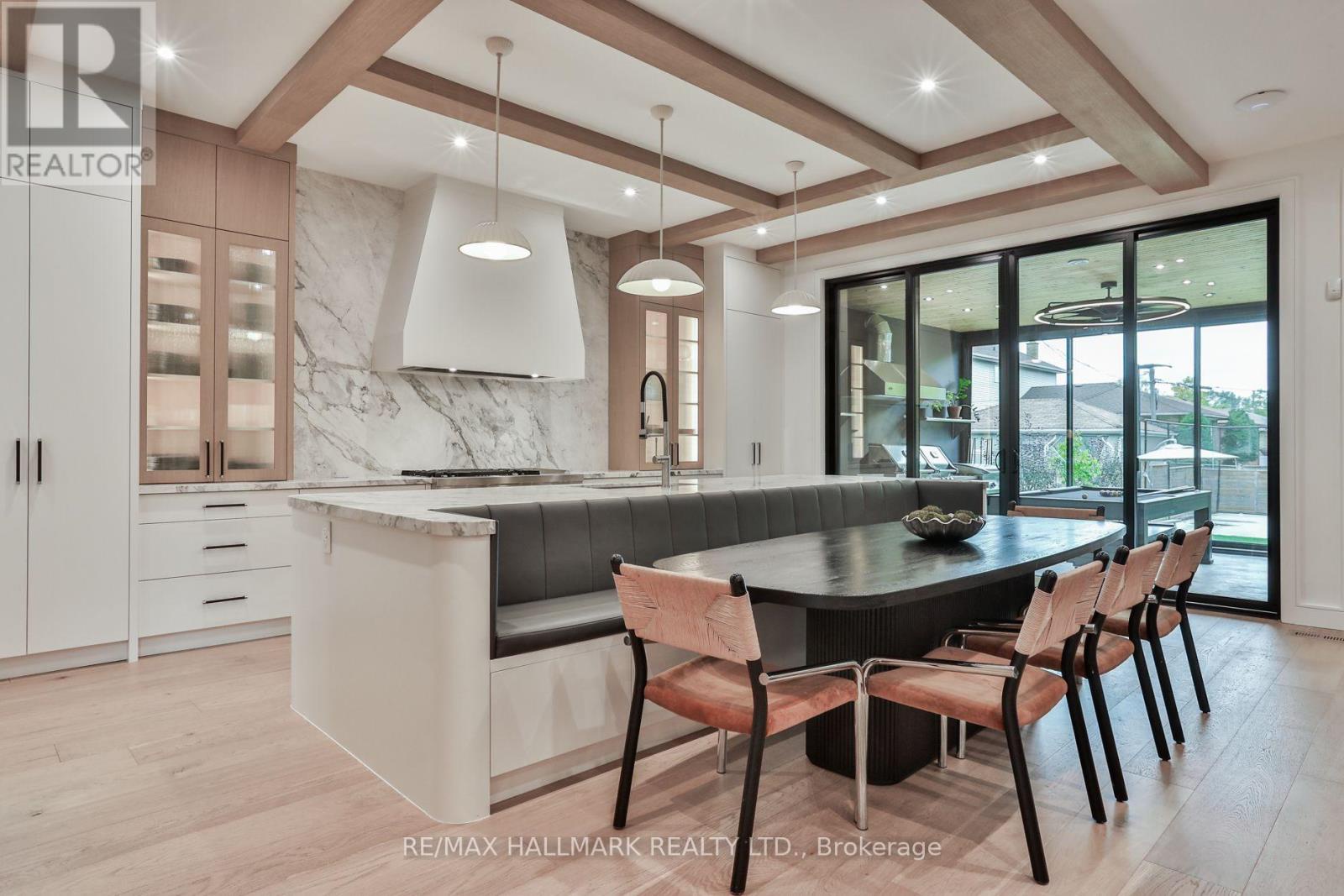 14 Risa Boulevard, Toronto (yorkdale-glen Park), Ontario