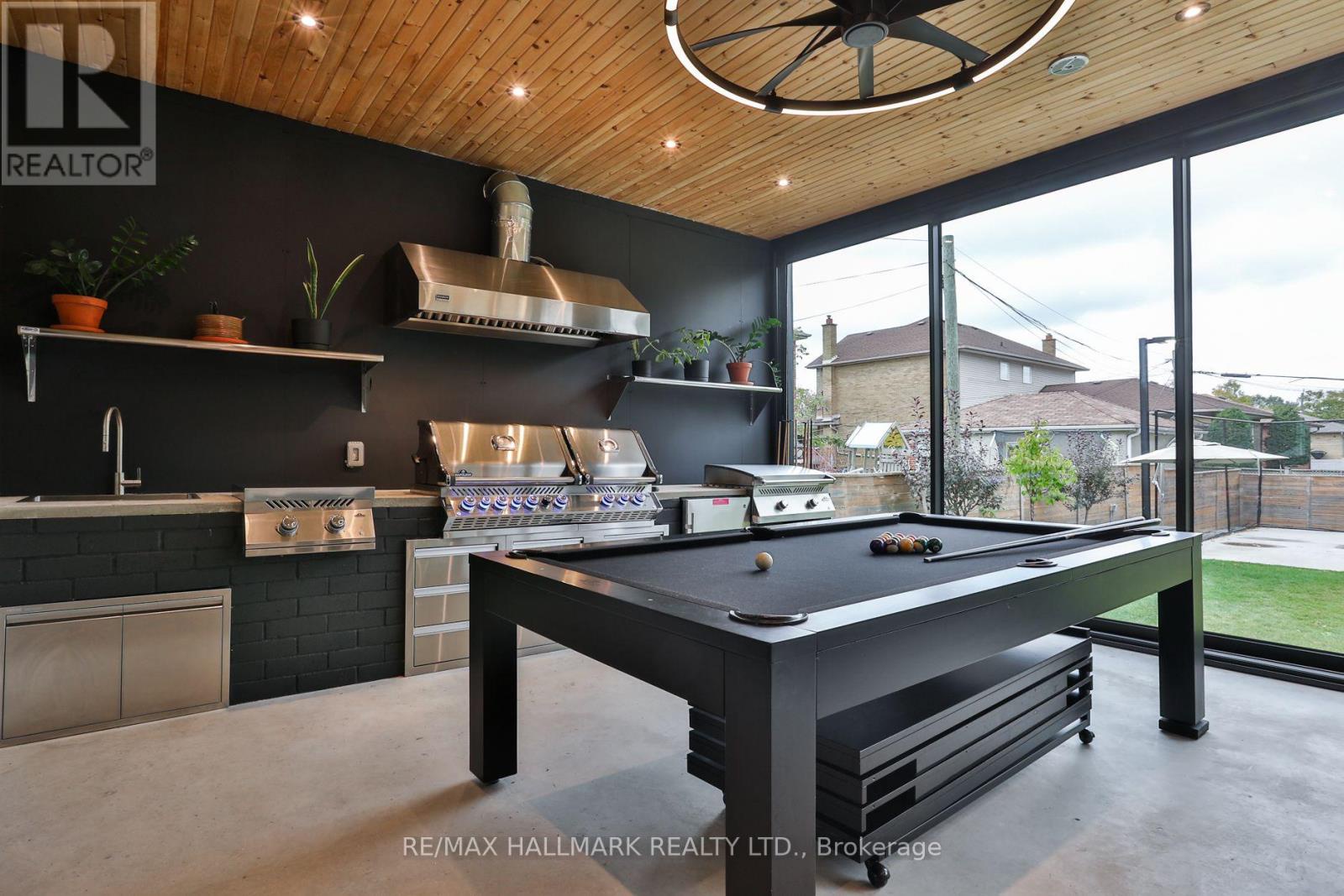 14 Risa Boulevard, Toronto (yorkdale-glen Park), Ontario