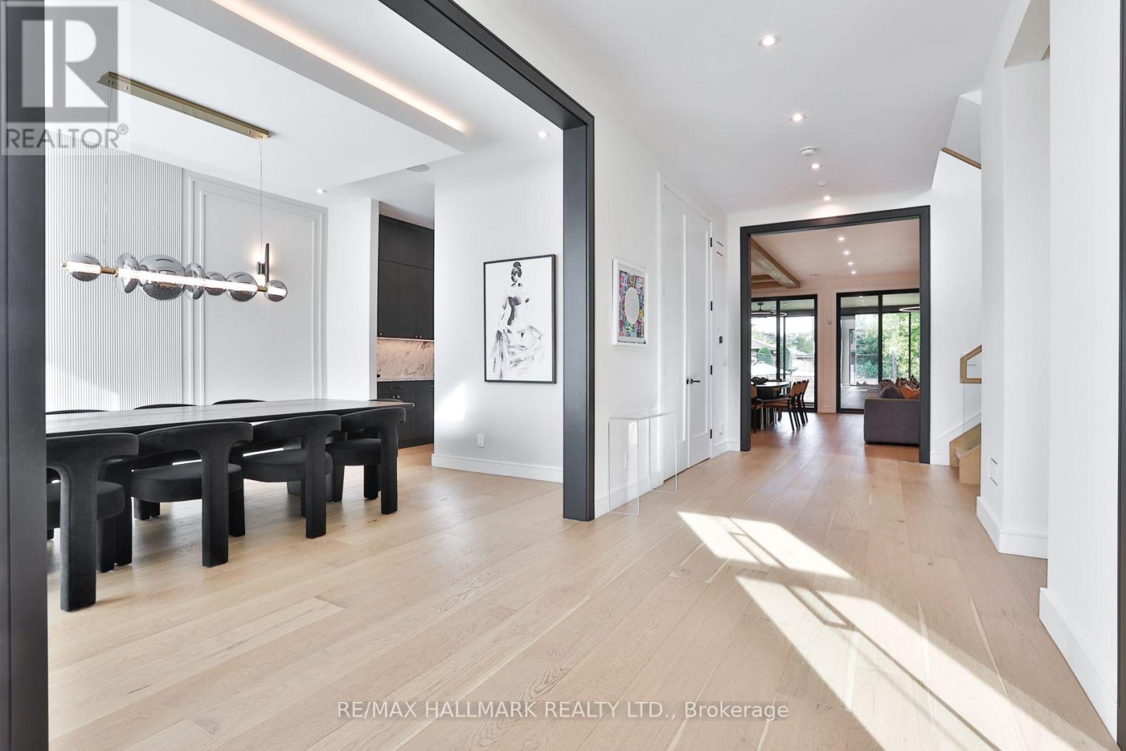 14 Risa Boulevard, Toronto (yorkdale-glen Park), Ontario