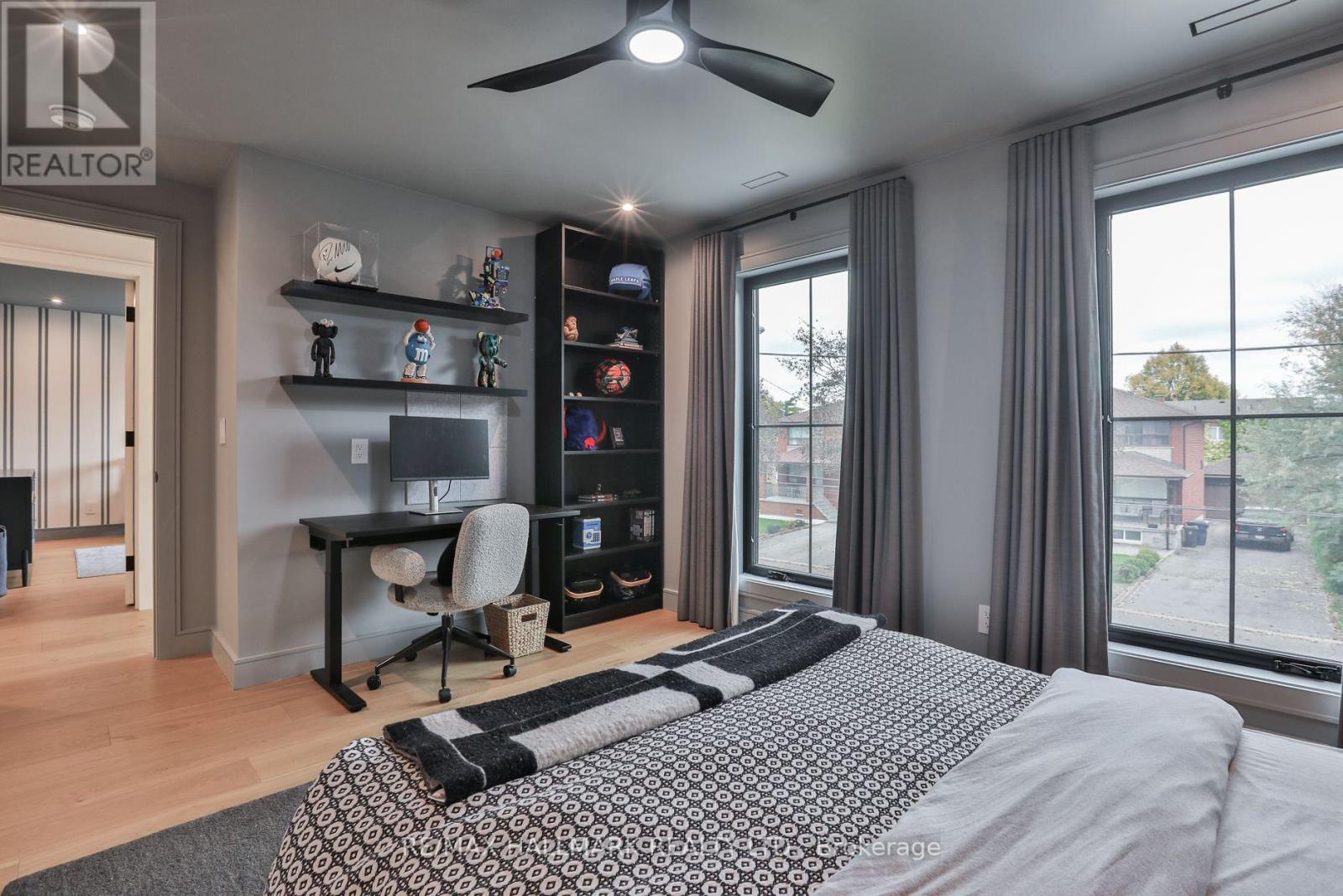 14 Risa Boulevard, Toronto (yorkdale-glen Park), Ontario