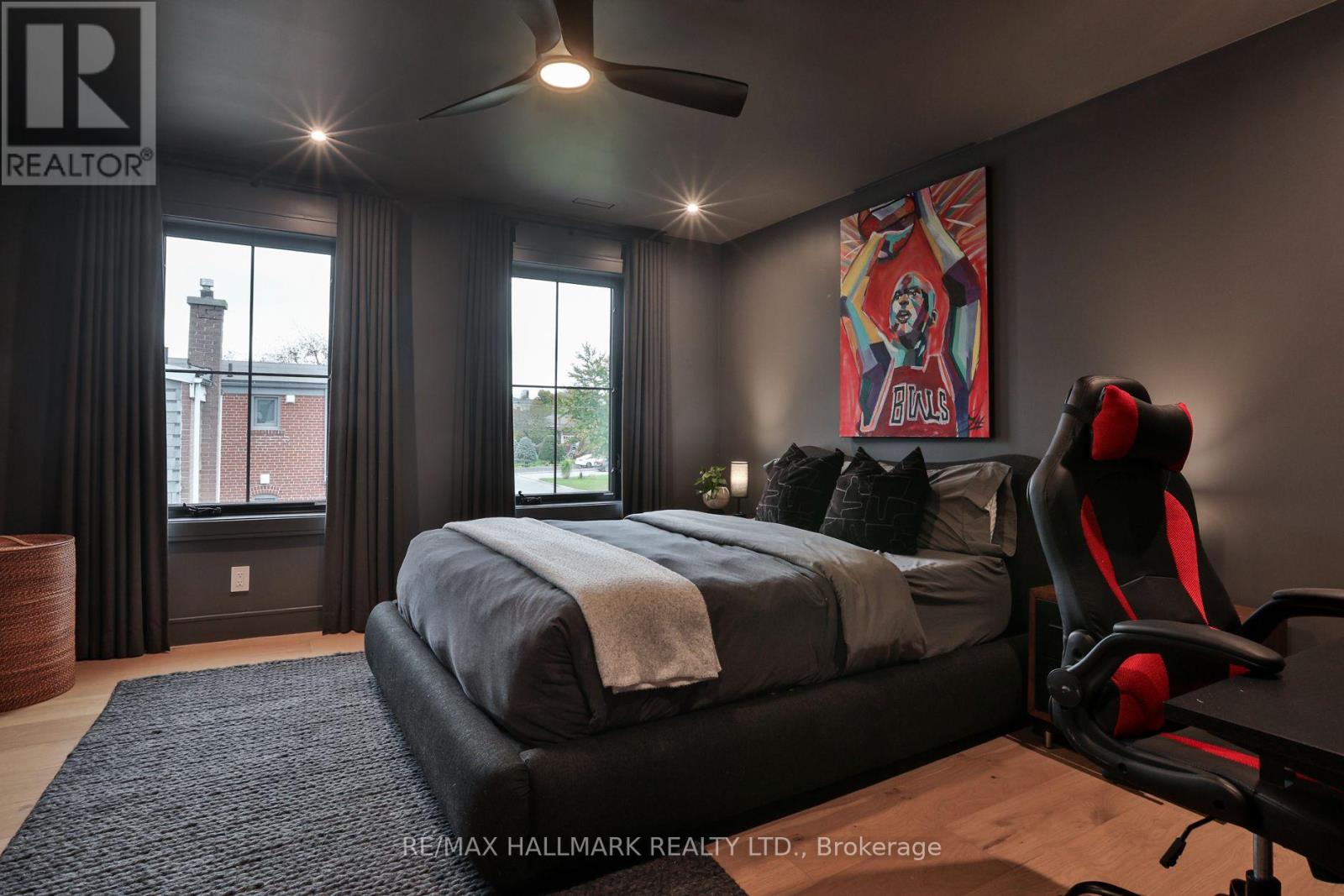 14 Risa Boulevard, Toronto (yorkdale-glen Park), Ontario