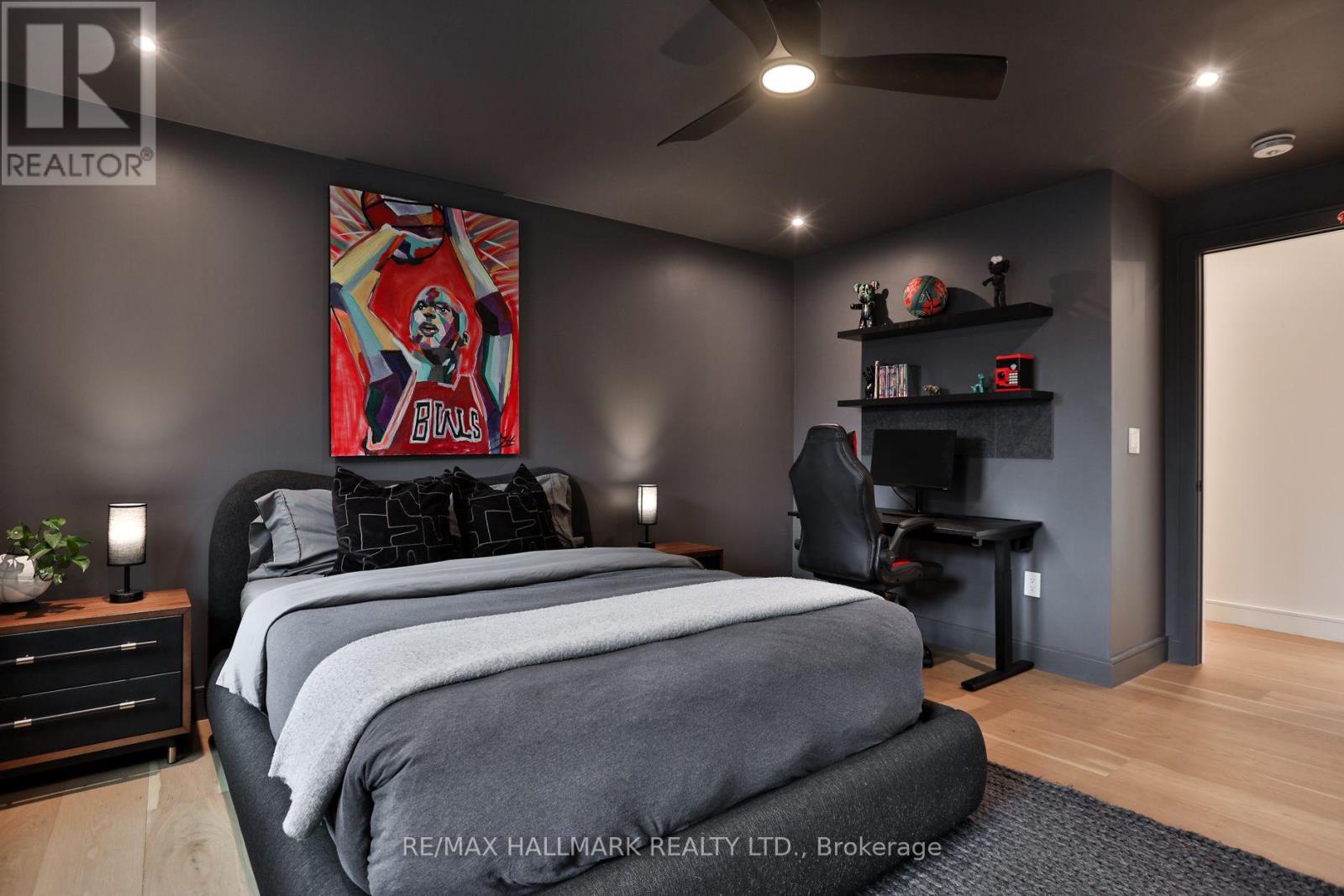 14 Risa Boulevard, Toronto (yorkdale-glen Park), Ontario
