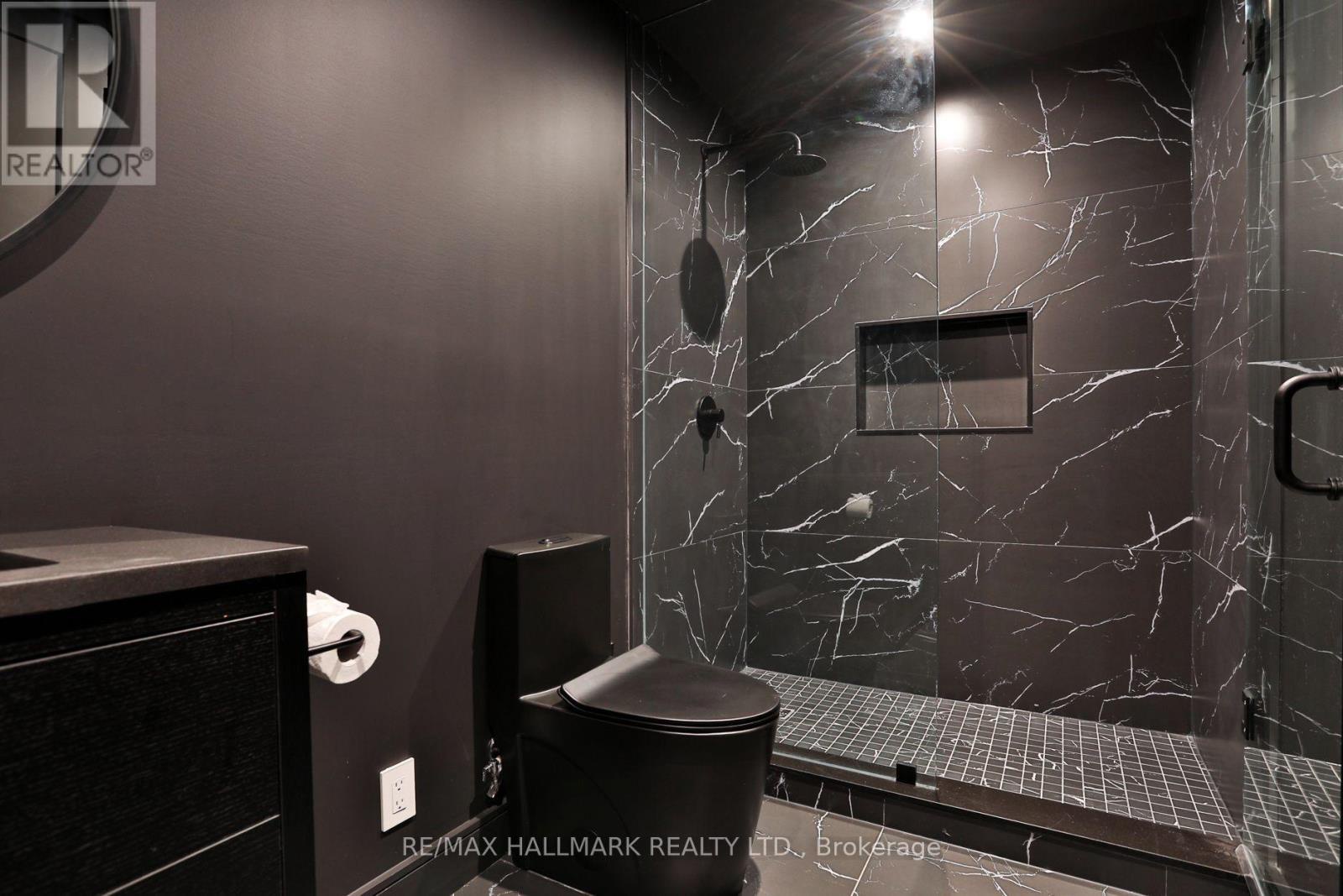 14 Risa Boulevard, Toronto (yorkdale-glen Park), Ontario