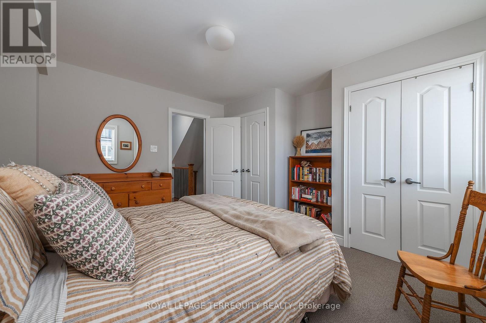9 - 265 Van Dusen Boulevard, Toronto (islington-city Centre West), Ontario