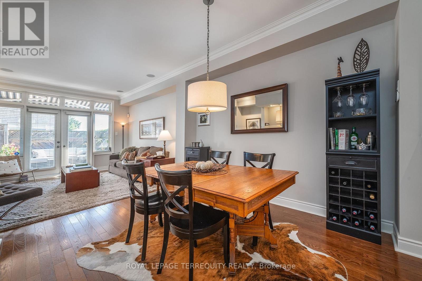 9 - 265 Van Dusen Boulevard, Toronto (islington-city Centre West), Ontario