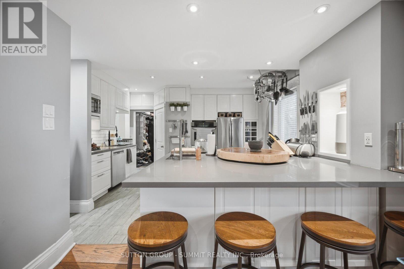 500 Indian Grove, Toronto (junction Area), Ontario