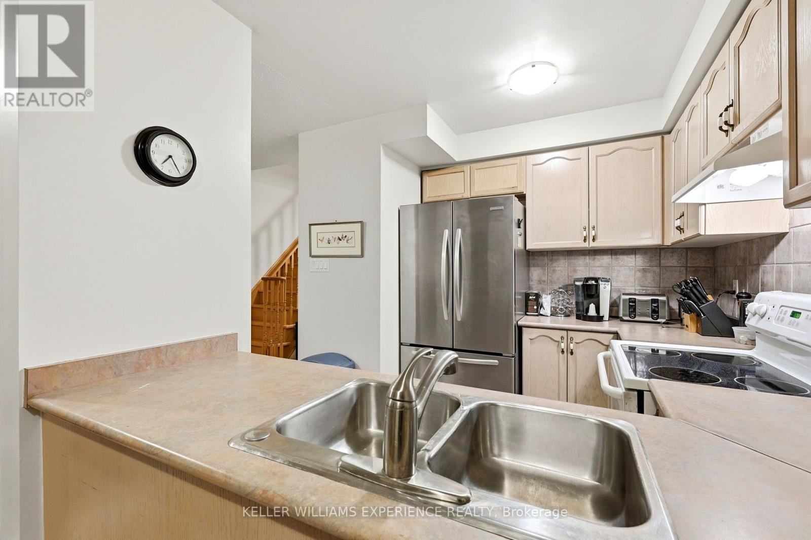 13 Katrina Court, Toronto (rustic), Ontario