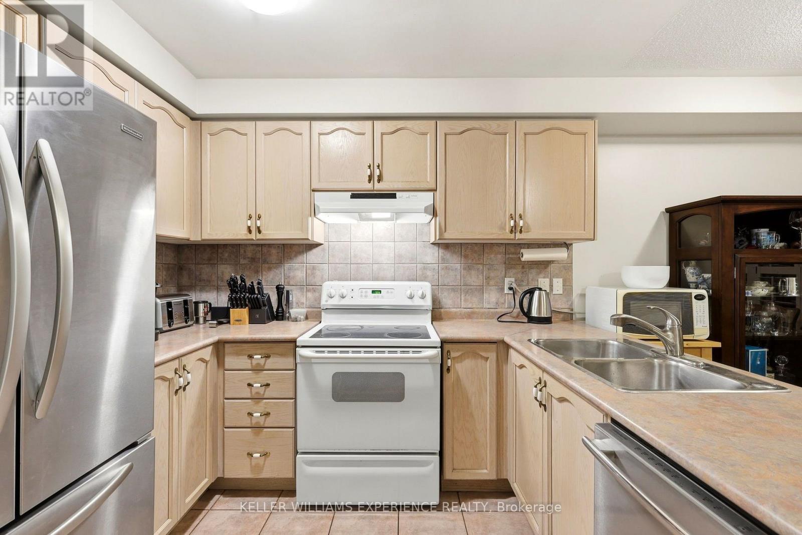 13 Katrina Court, Toronto (rustic), Ontario
