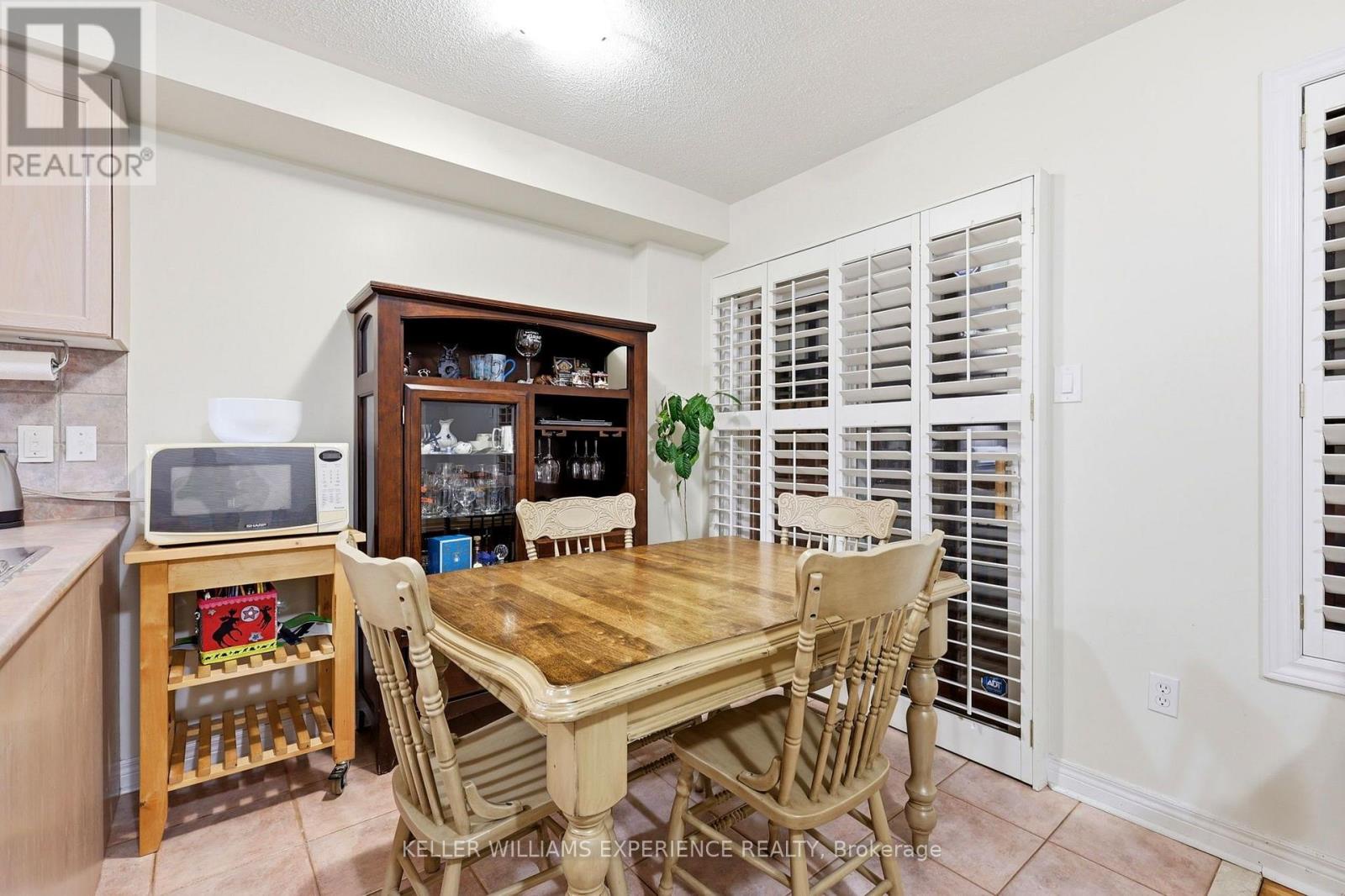13 Katrina Court, Toronto (rustic), Ontario
