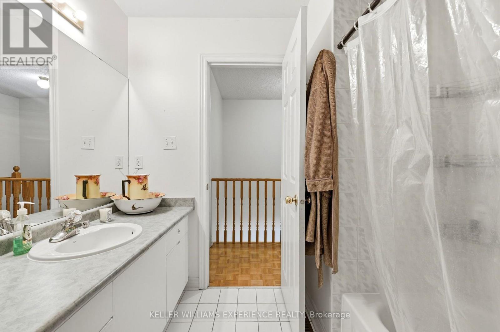 13 Katrina Court, Toronto (rustic), Ontario