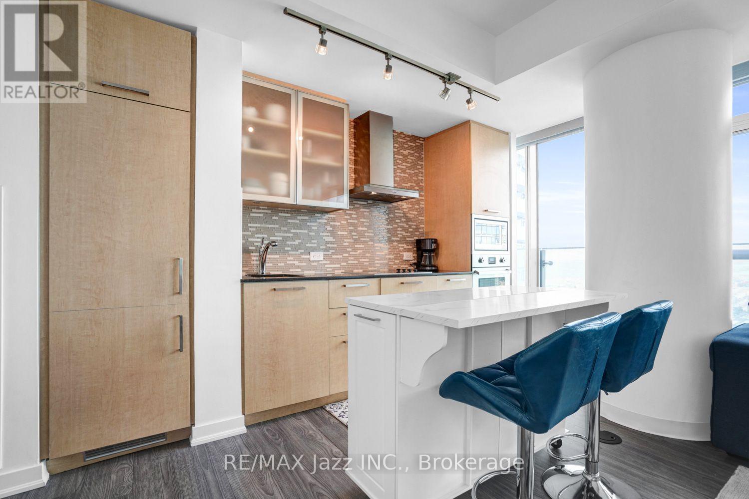 3808 - 14 York Street, Toronto (waterfront Communities), Ontario