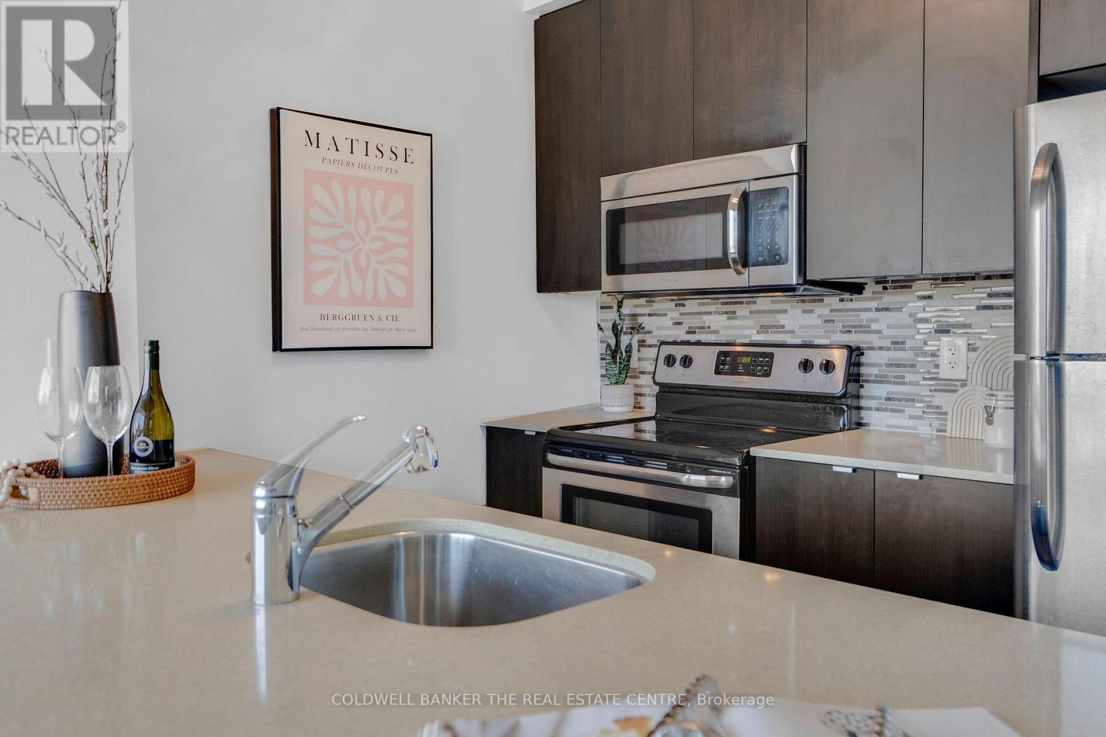 802 - 400 Wellington Street W, Toronto (waterfront Communities), Ontario