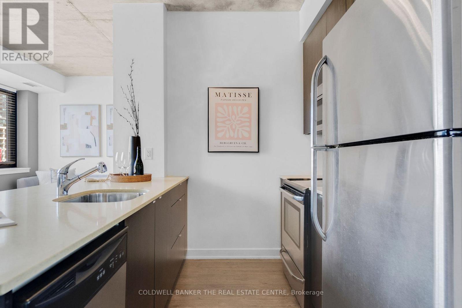 802 - 400 Wellington Street W, Toronto (waterfront Communities), Ontario