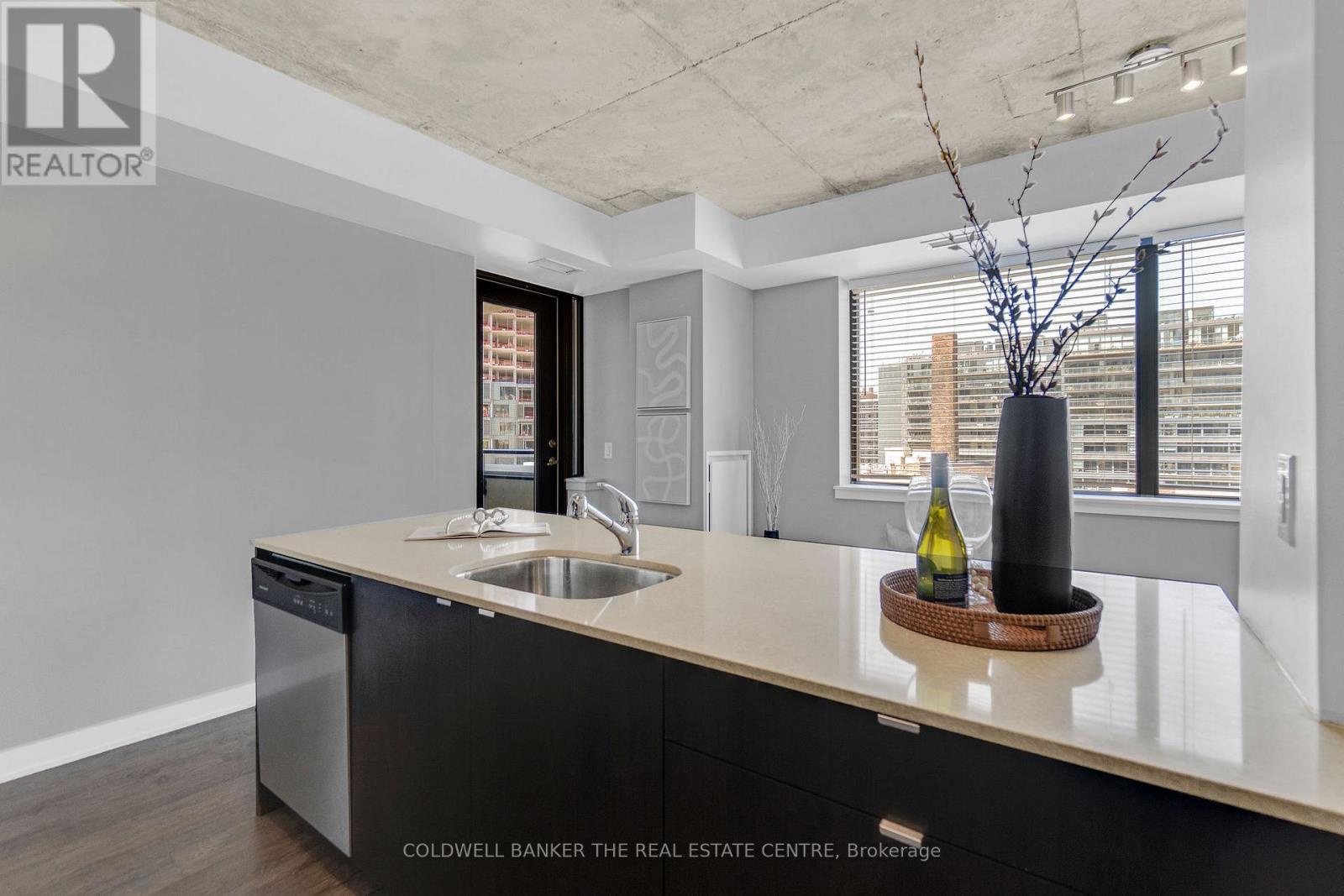 802 - 400 Wellington Street W, Toronto (waterfront Communities), Ontario