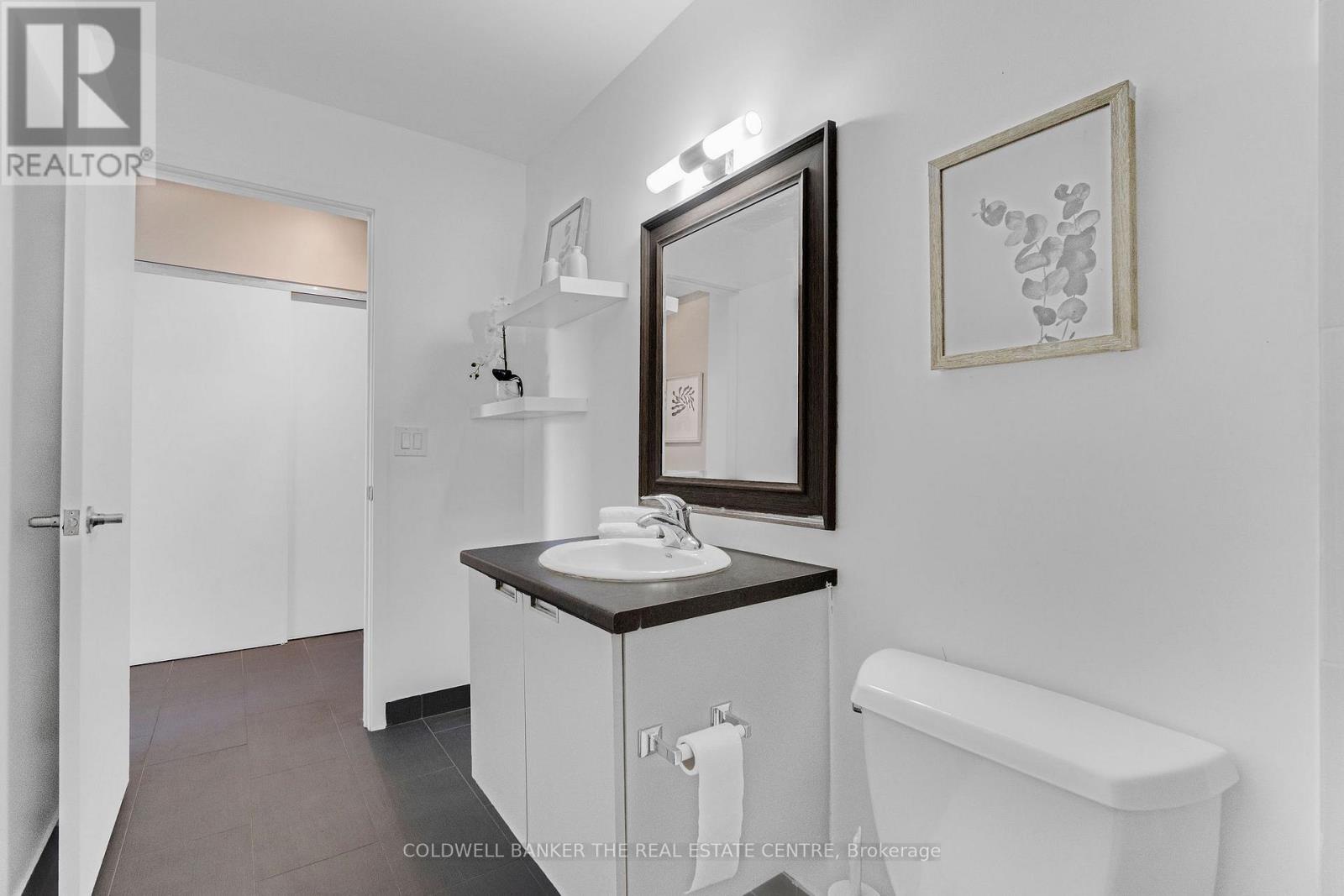 802 - 400 Wellington Street W, Toronto (waterfront Communities), Ontario