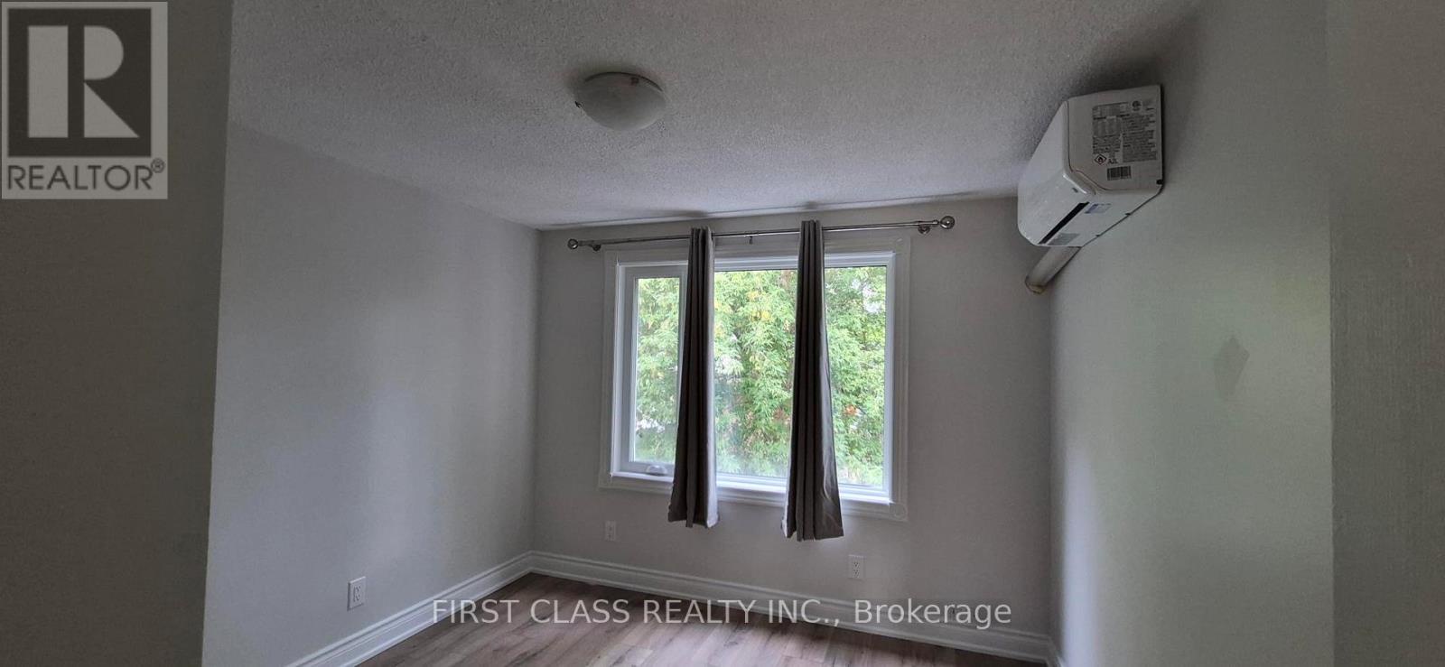 301 Rhodes Avenue, Toronto (greenwood-coxwell), Ontario