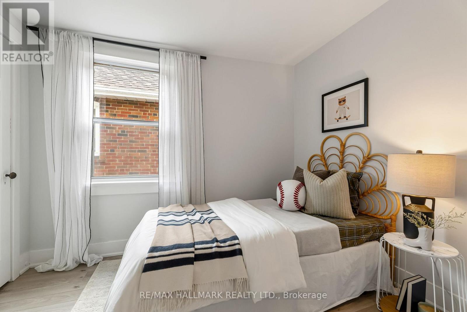 25 Northview Avenue, Toronto (birchcliffe-cliffside), Ontario