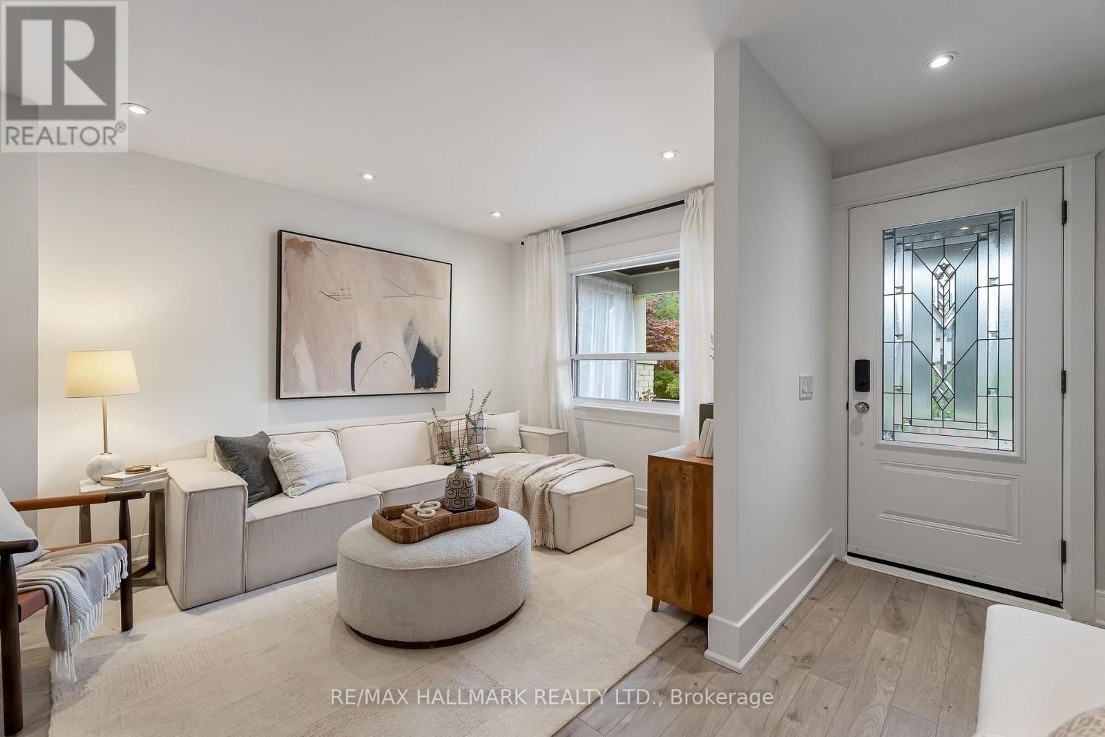 25 Northview Avenue, Toronto (birchcliffe-cliffside), Ontario