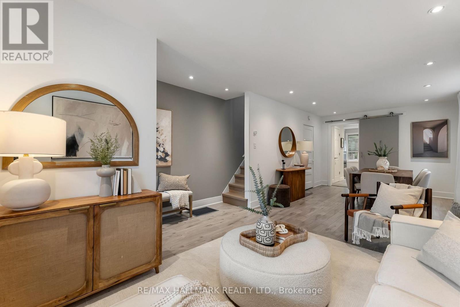 25 Northview Avenue, Toronto (birchcliffe-cliffside), Ontario
