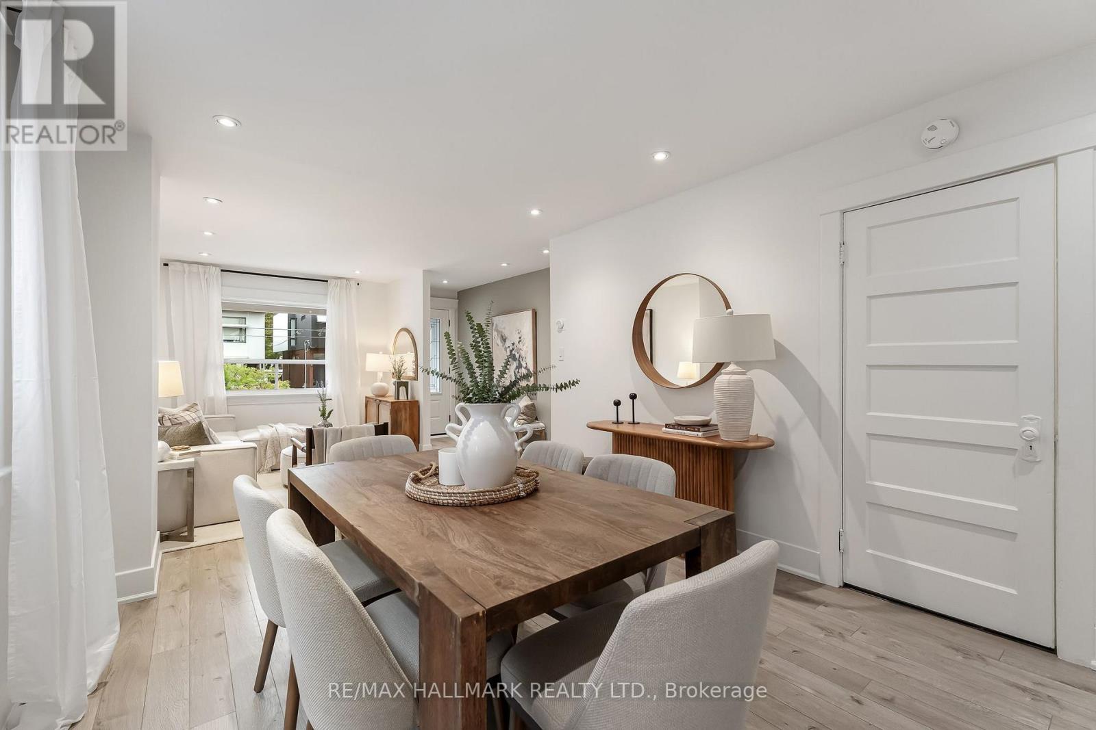 25 Northview Avenue, Toronto (birchcliffe-cliffside), Ontario