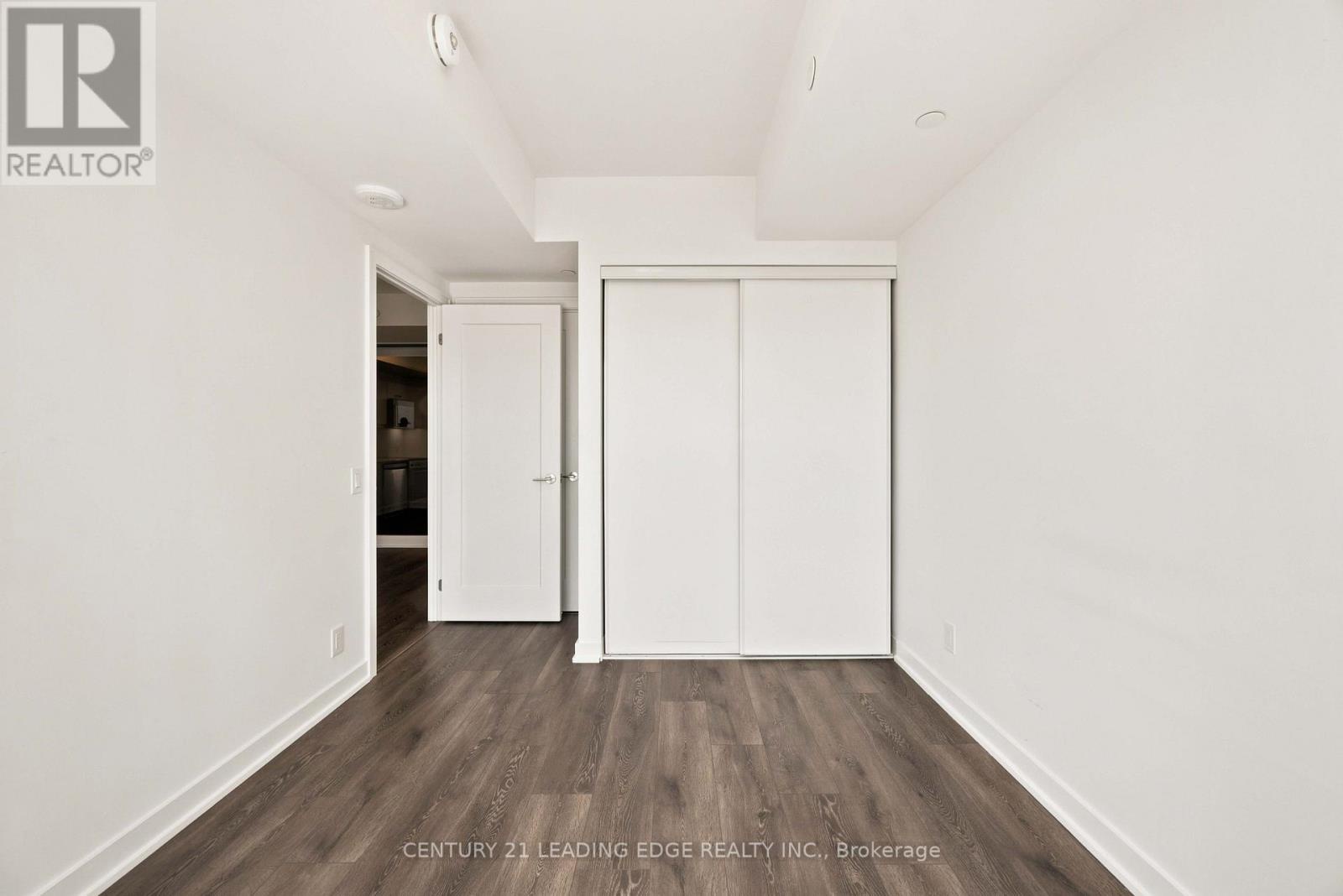 812 - 2 Manderley Drive, Toronto (birchcliffe-cliffside), Ontario