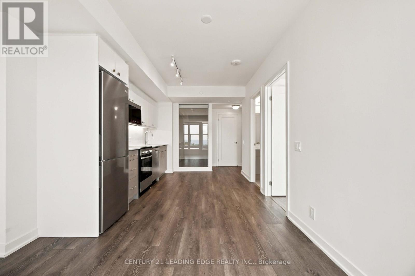 812 - 2 Manderley Drive, Toronto (birchcliffe-cliffside), Ontario