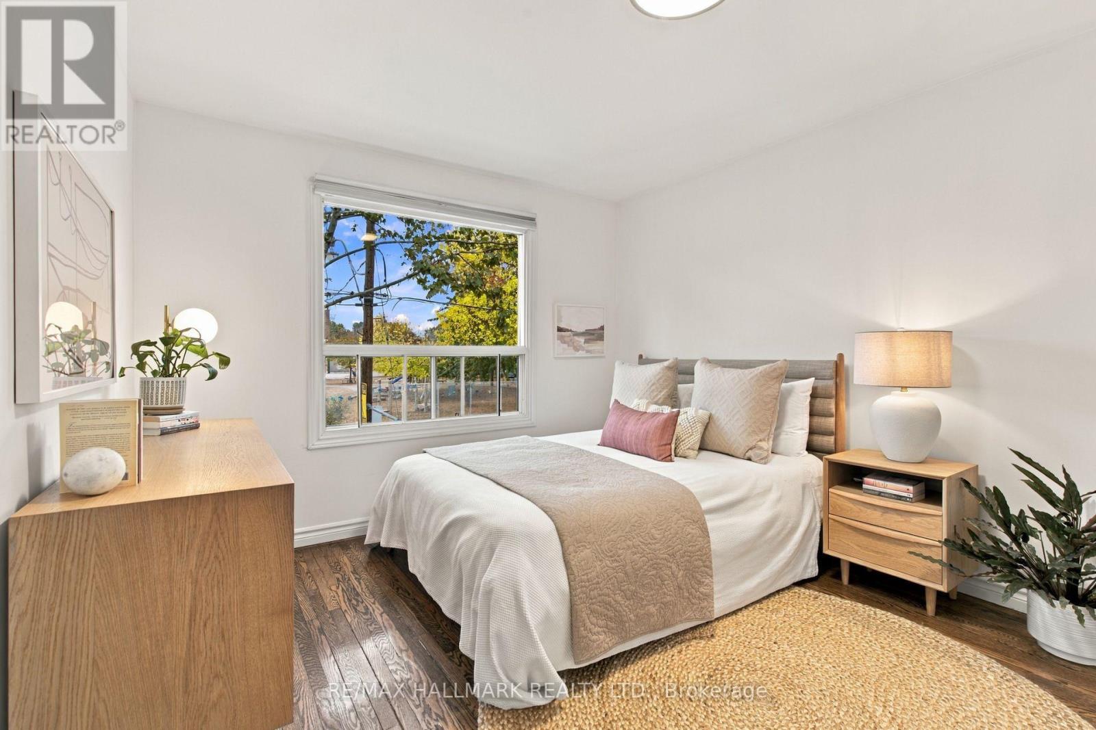 610 Coxwell Avenue, Toronto (greenwood-coxwell), Ontario