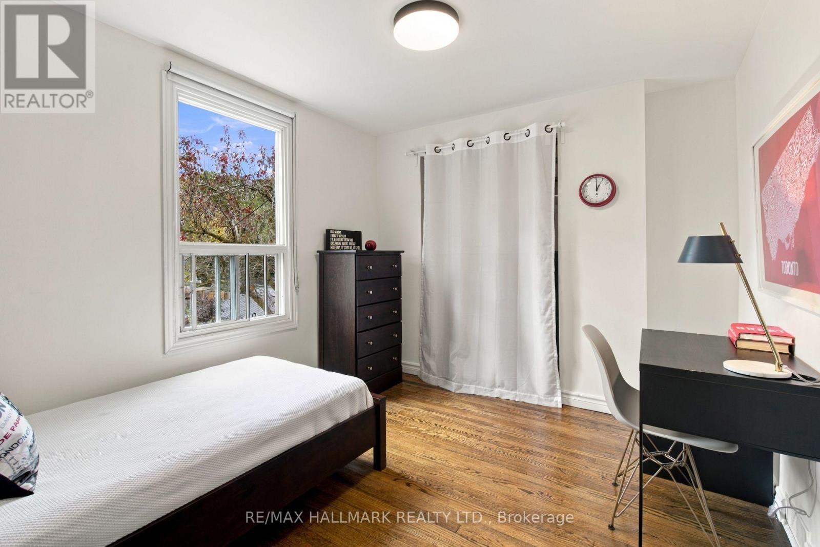 610 Coxwell Avenue, Toronto (greenwood-coxwell), Ontario