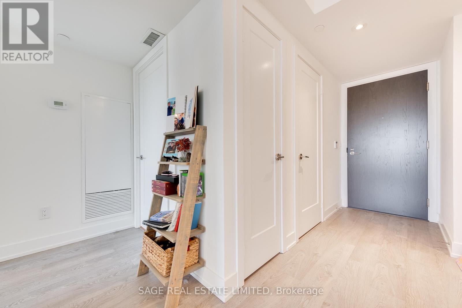 834 - 5 Mabelle Avenue, Toronto (islington-city Centre West), Ontario