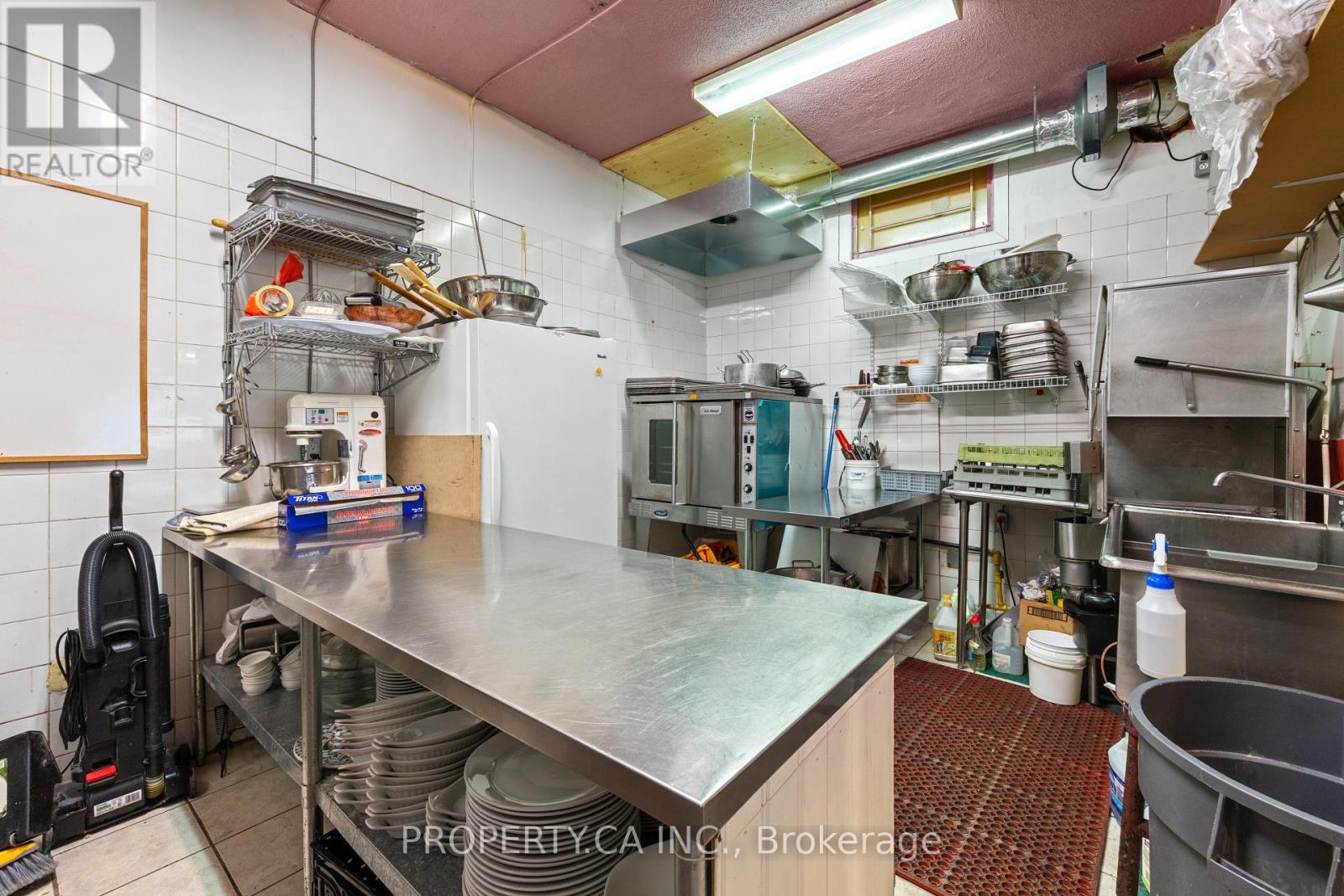 1213 Weston Road, Toronto (mount Dennis), Ontario