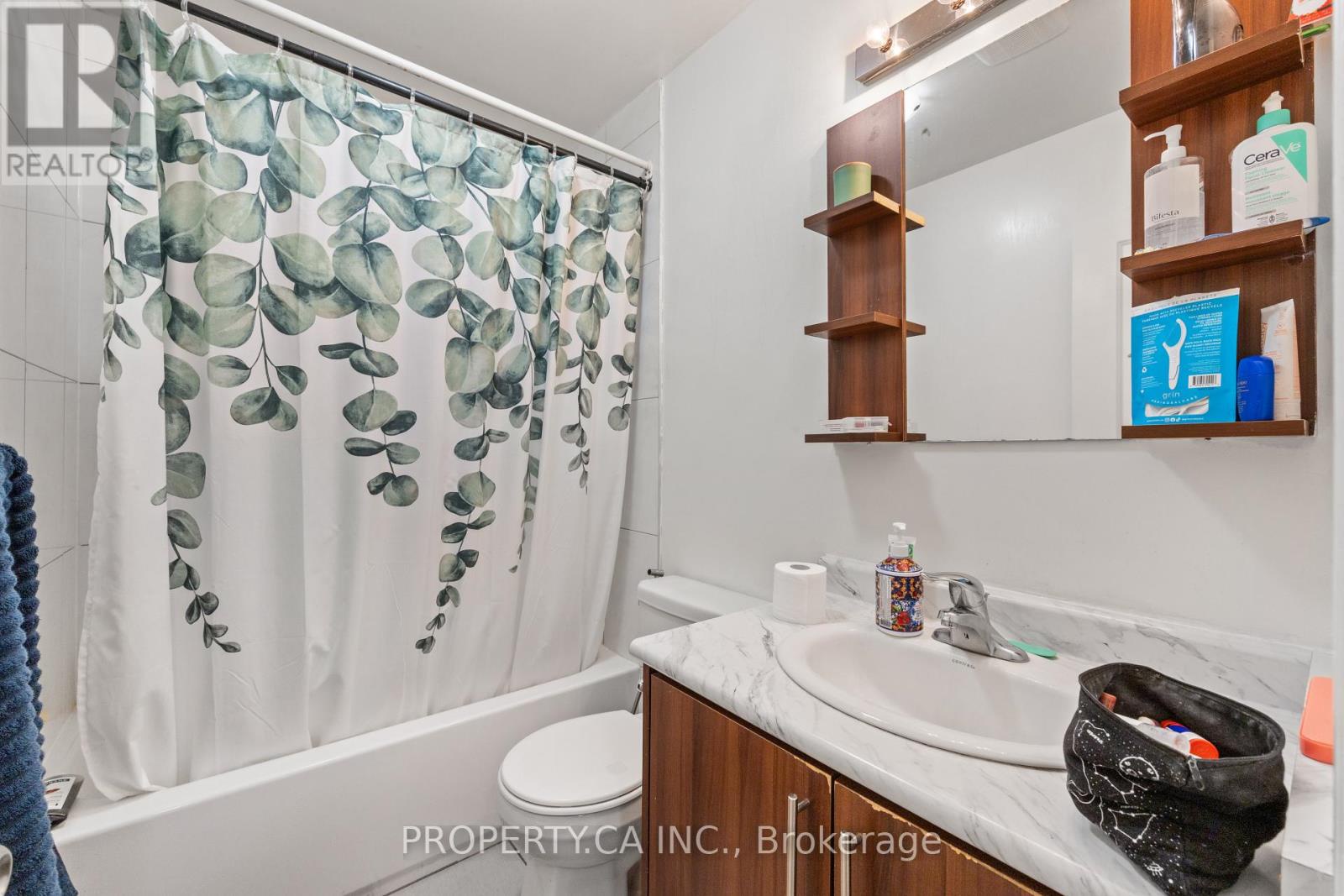 1213 Weston Road, Toronto (mount Dennis), Ontario