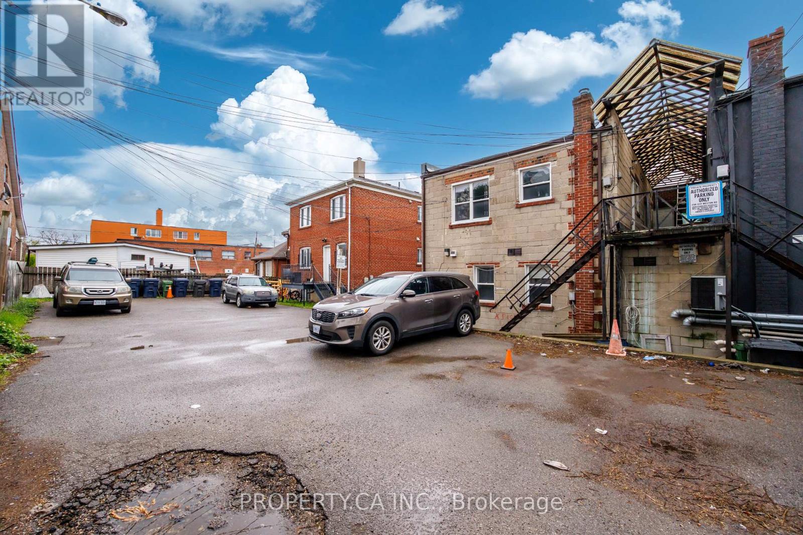 1213 Weston Road, Toronto (mount Dennis), Ontario