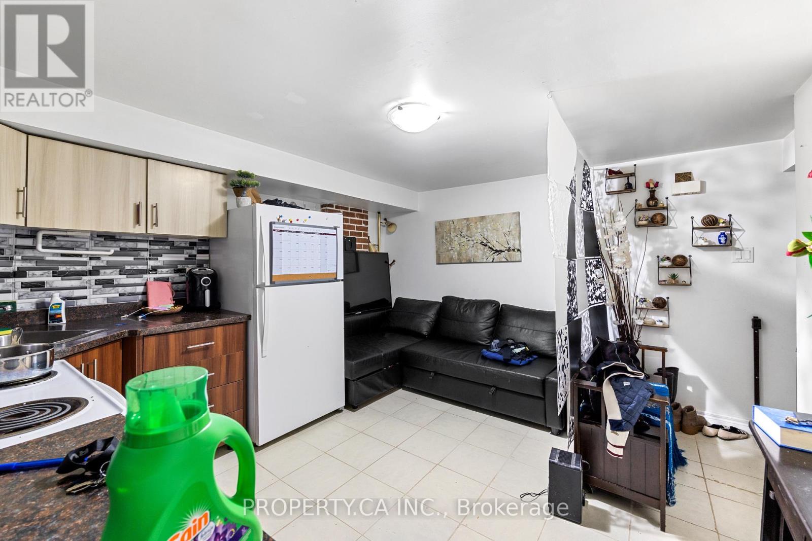 1213 Weston Road, Toronto (mount Dennis), Ontario