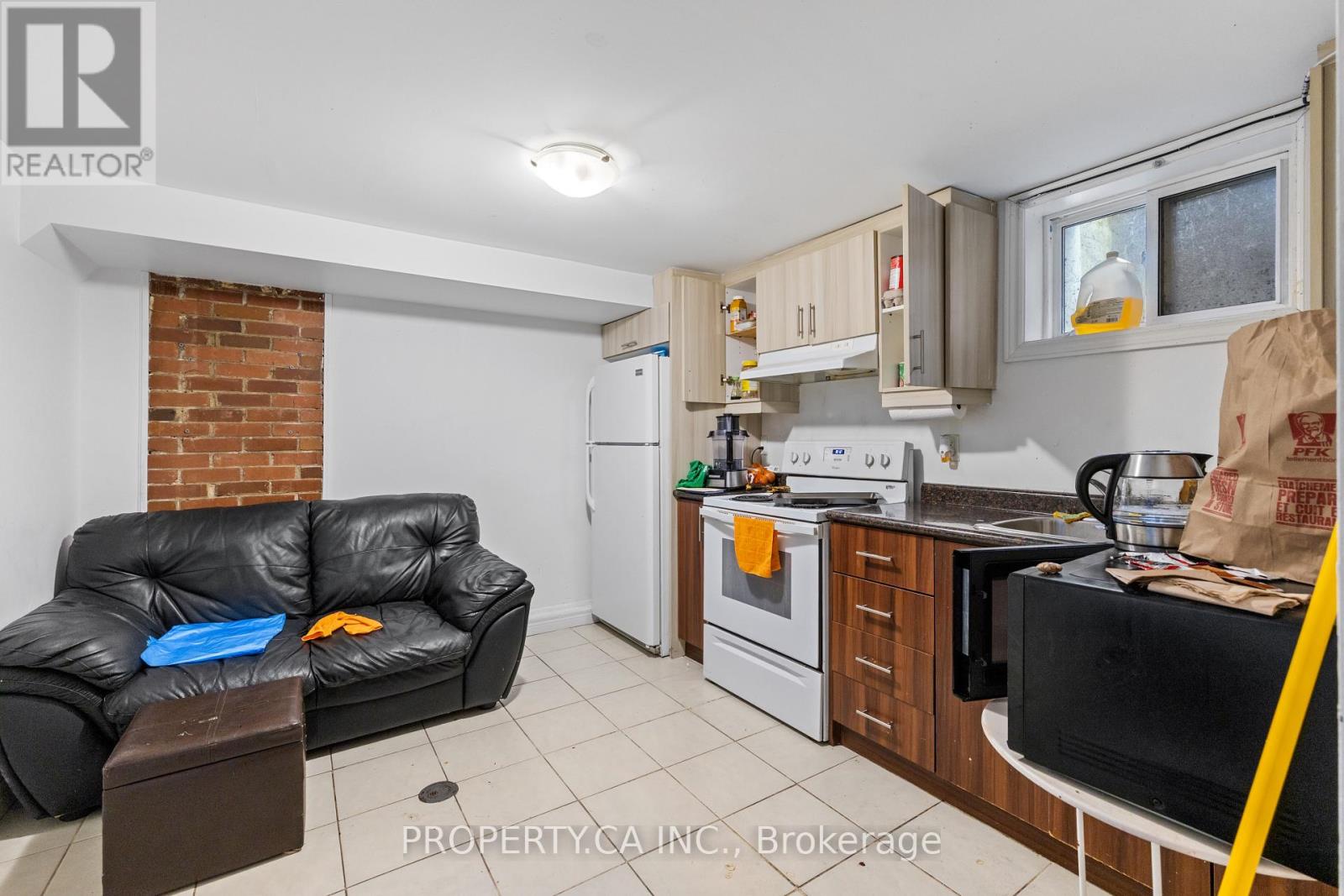 1213 Weston Road, Toronto (mount Dennis), Ontario