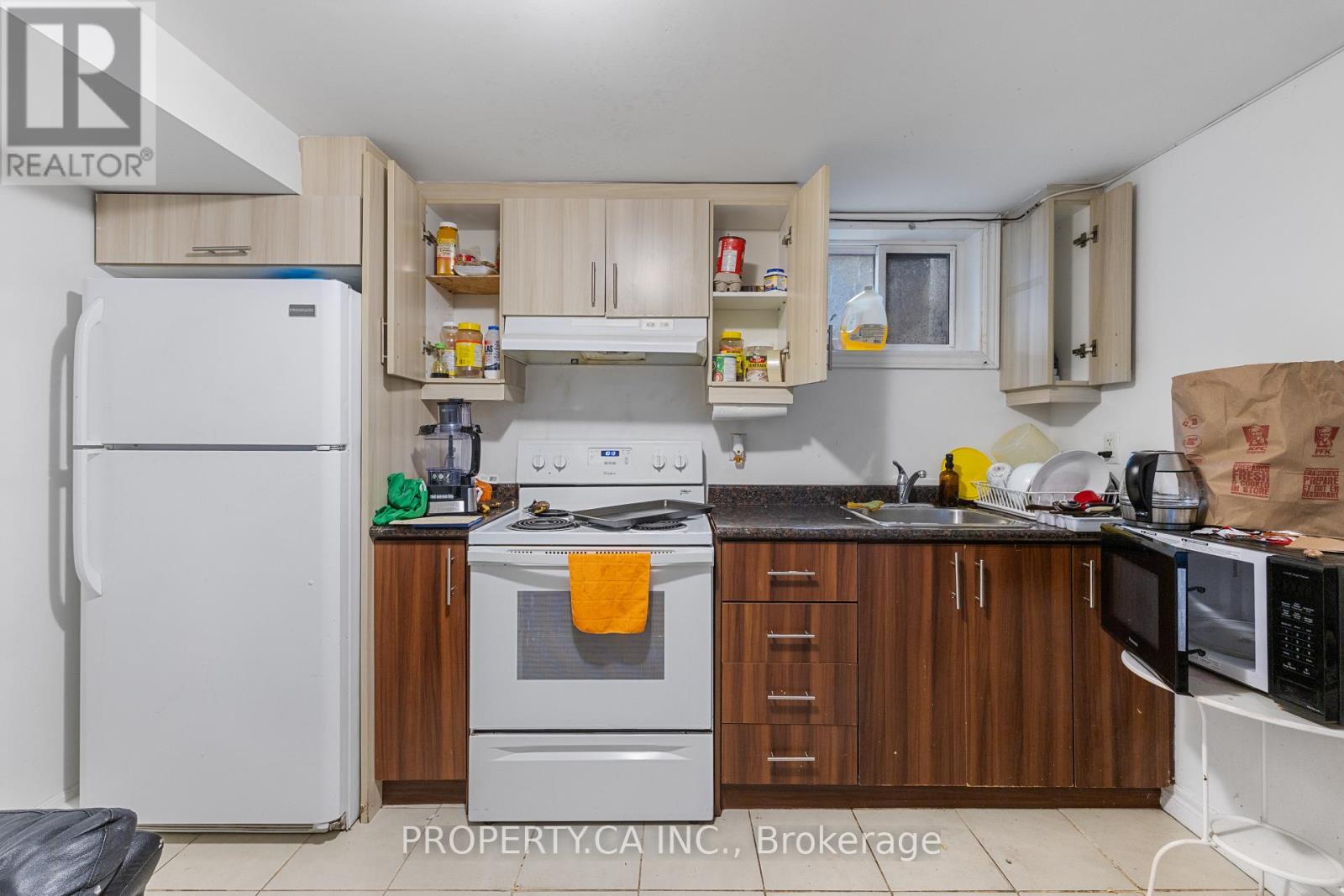 1213 Weston Road, Toronto (mount Dennis), Ontario