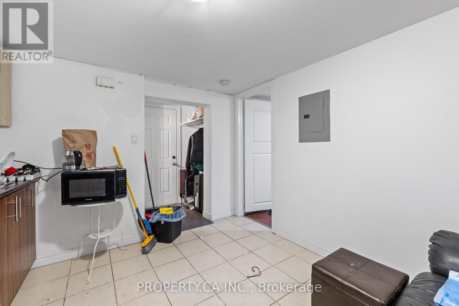 1213 Weston Road, Toronto (mount Dennis), Ontario